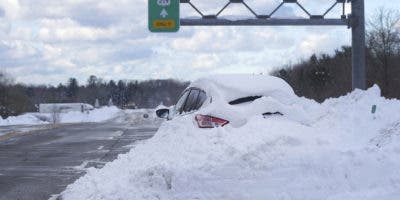 Tormenta de nieve azota Nueva York