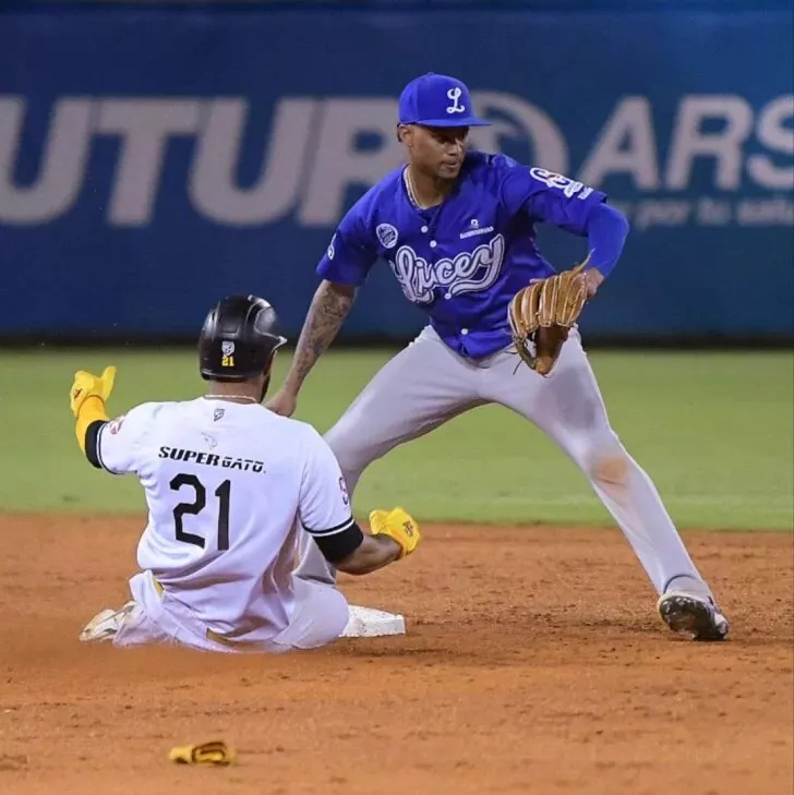 Águilas vecen al Licey con el pitcheo de Maya