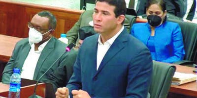 Adán Cáceres paga garantía económica para salir de prisión
