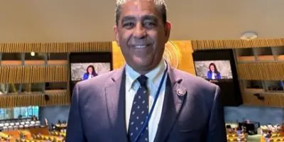 Adriano Espaillat es reelecto al Congreso y otros cinco como asambleístas en NYC