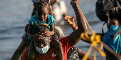 Migración: EEUU aceptará a 30 mil migrantes haitianos al mes