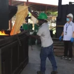 ¡Alerta en San Cristóbal! Desmantelan almacén que alteraba fechas de productos vencidos para venderlos