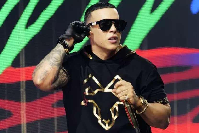 Un hotel español debe pagar a Daddy Yankee casi un millón de dólares por un robo de joyas