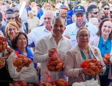 El público acudió en masa y ponderó iniciativa Inespre.