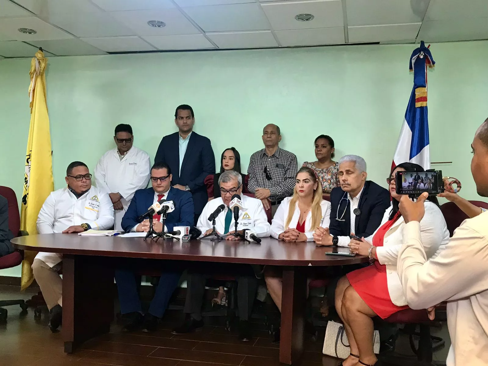 Colegio Médico inicia sometimientos de las ARS y CNSS