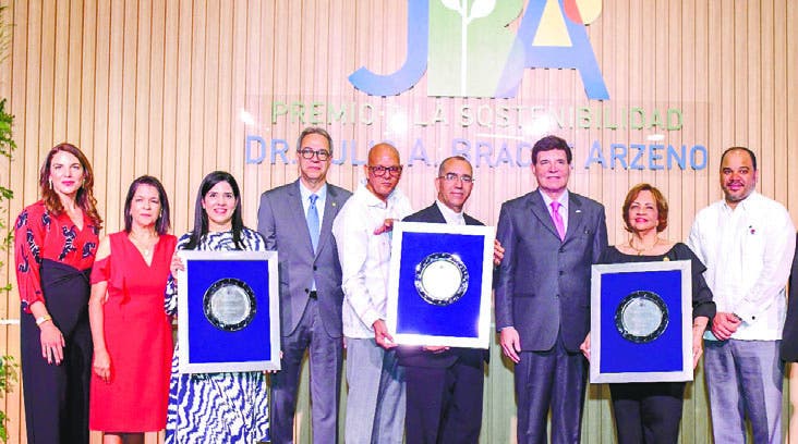 La Fundación Rica entrega premio a la sostenibilidad