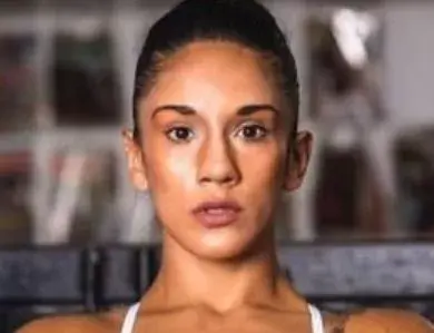 Amanda Serrano expondrá títulos ante  azteca