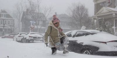 Prevén más caos por tormenta invernal en EEUU