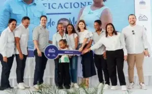 El Gobierno entrega 200 viviendas en Hato Nuevo