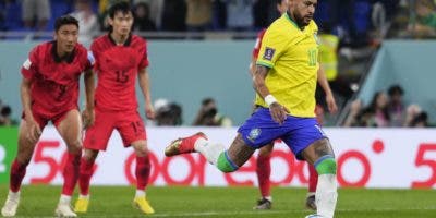 Neymar reaparece con gol para Brasil ante Surcorea