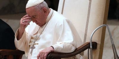 El papa ingresado en el hospital Gemelli de Roma