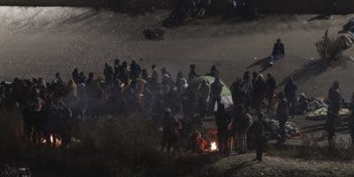 El Título 42 deja la frontera en un limbo y a los migrantes en riesgo