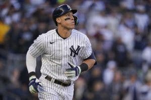 ¡Aaron Judge conecta el primer cuadrangular del 2023!