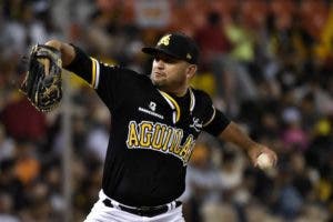 Alfaro y Valdez mantienen a Tigres empatado con Águilas en la semifinal