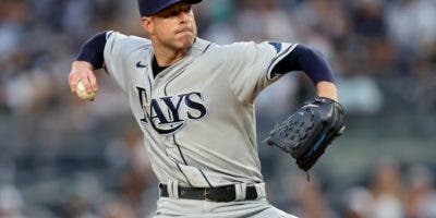 Medias Rojas firman a Corey Kluber por un año