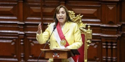Perú: Boluarte cambiará primer ministro para calmar protestas