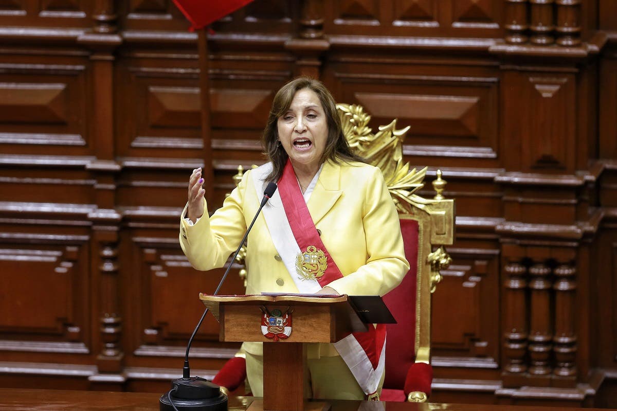 Perú: Boluarte cambiará primer ministro para calmar protestas