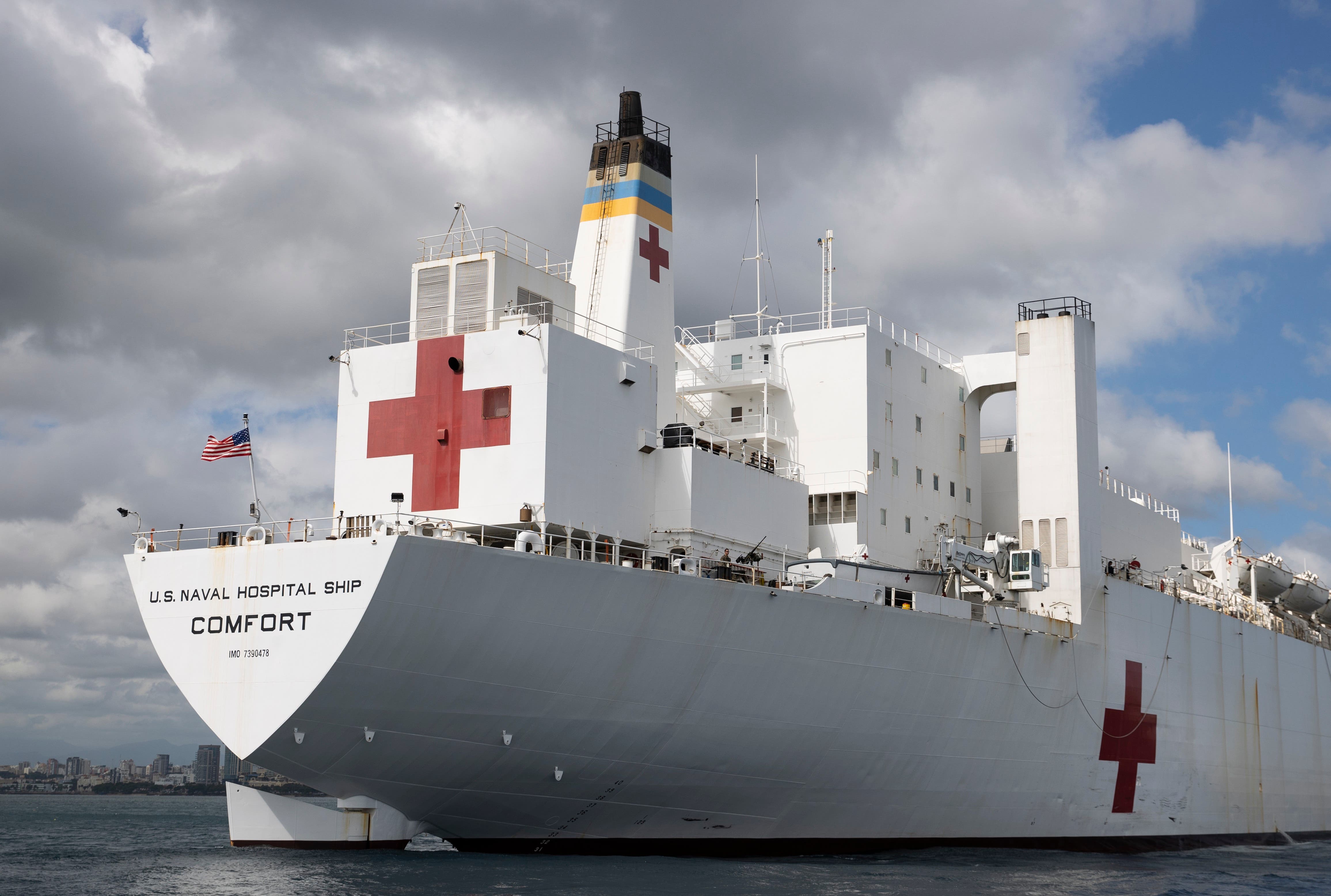 El buque hospital Comfort lleva a cabo su misión humanitaria en RD