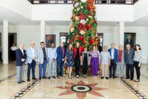 Ministra de Cultura anuncia gran celebración de ‘Noches de Navidad’ en Plaza de la Cultura