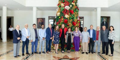 Ministra de Cultura anuncia gran celebración de ‘Noches de Navidad’ en Plaza de la Cultura