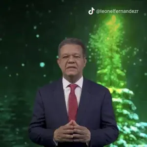 Leonel Fernández abre cuenta oficial de TikTok con mensaje de Navidad