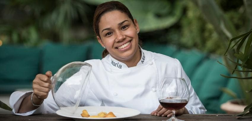Formar a jóvenes de bajos recursos, el sueño de la chef dominicana María Marte