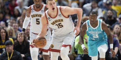 Jokic y Mitchell, jugadores de la semana en la NBA