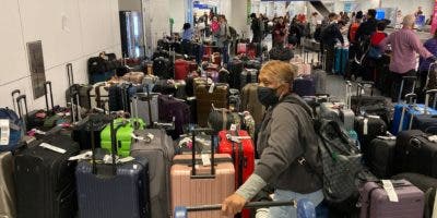 Más de 2,700 vuelos anulados en EE.UU en nueva jornada de caos por el temporal