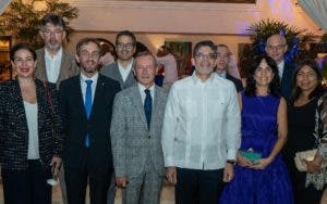 CCIFD celebra coctel  junto a  colaboradores