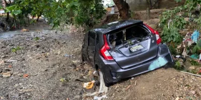 Inician pagos a propietarios de vehículos afectados por inundación por un monto superior a RD$ 46 millones 
