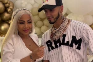 Anuel AA revela el nombre de su hija fruto de su matrimonio con Yailin