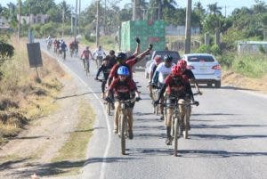 Realizan Ruta Ciclística en Guerra por la preservación de los Humedales