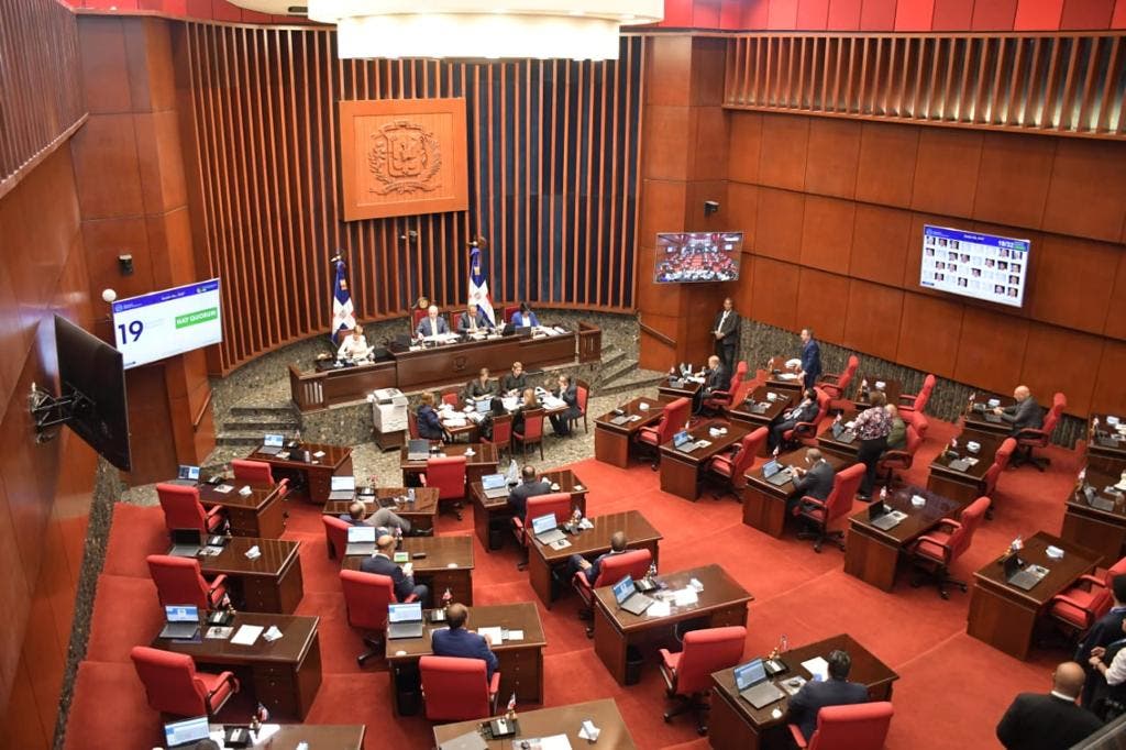 Senado envía a diferentes comisiones cinco proyectos de ley del Poder Ejecutivo