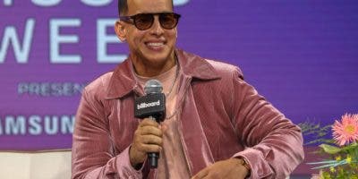 Daddy Yankee dedica conmovedor mensaje a su esposa tras su retiro oficial