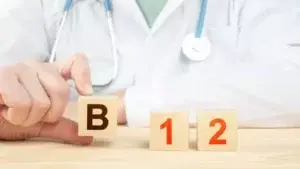 Qué problemas para la salud trae la falta de vitamina B12