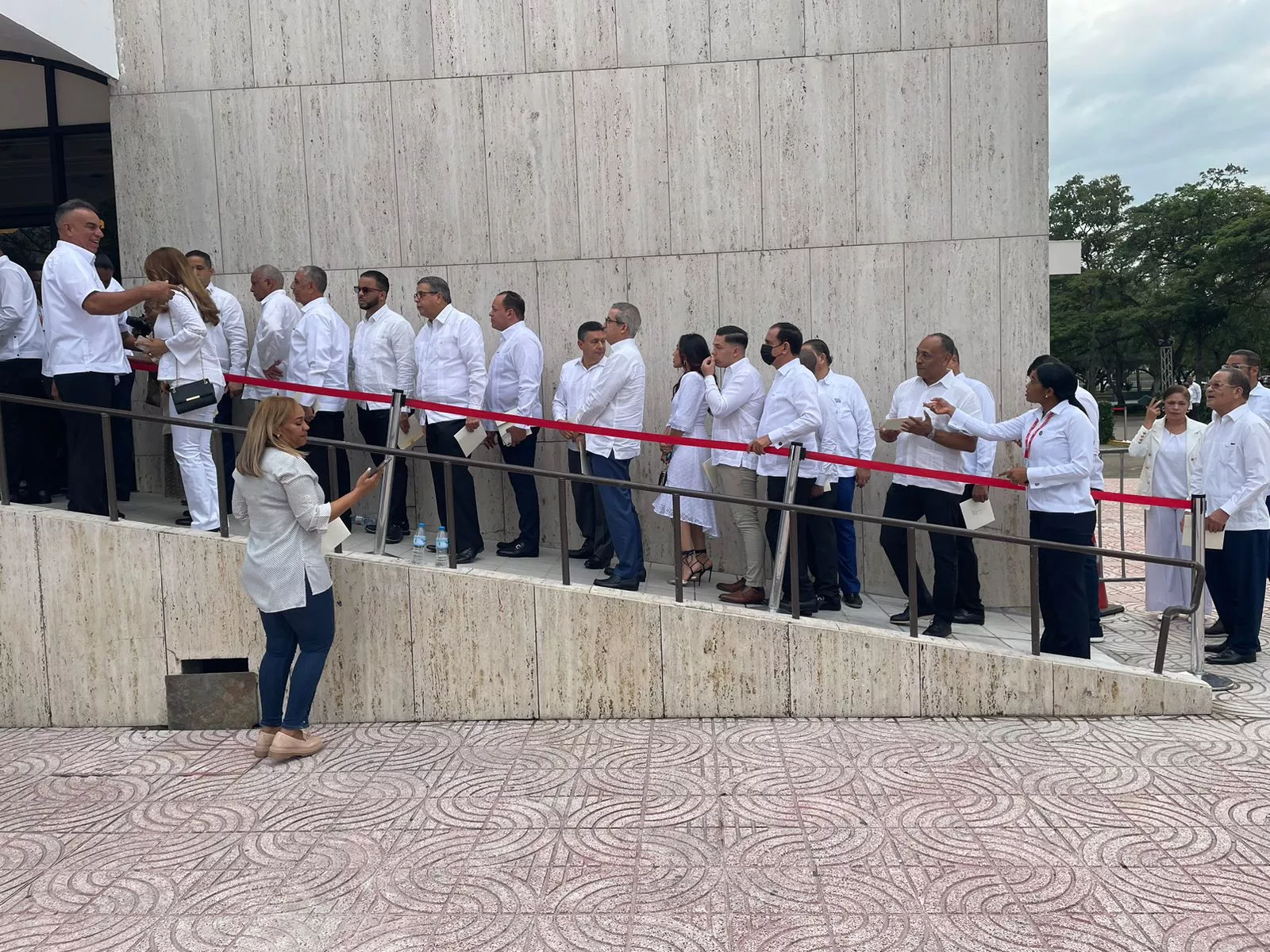 Invitados empiezan a llenar el Gran Teatro del Cibao para inicio de cumbre del SICA