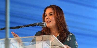 Karina Aristy toma las riendas del PLR y se compromete a seguir con legado de su padre