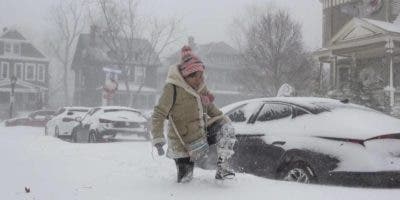 Unos 50 muertos por la tormenta invernal que congeló a EE.UU en Navidad