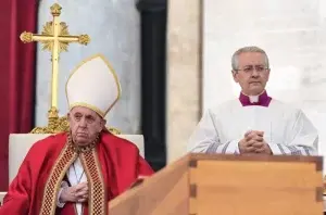 Benedicto XVI: el «sobrio», pero solemne» funeral del Papa emérito ...