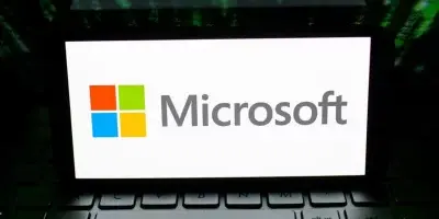 Microsoft sufre caída mundial de sus servicios, incluidos Teams y Outlook