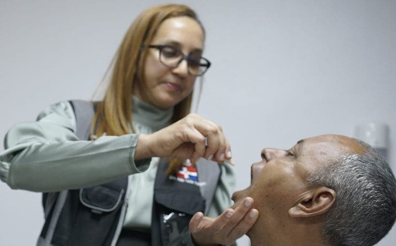 Salud inicia vacunación contra el cólera en el país; suman 36 casos
