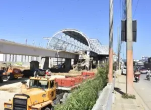 Colocación de los rieles tramo 2-C del Metro Alcarrizos inicia mayo