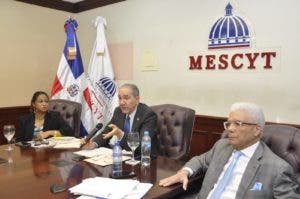 MESCyT convoca a Becas Internacionales