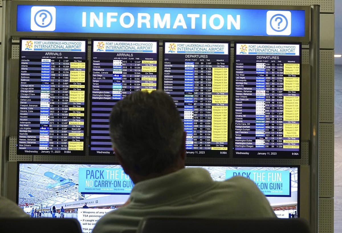 ¿Cómo funciona el sistema averiado que ha causado el caos en vuelos de EEUU?
