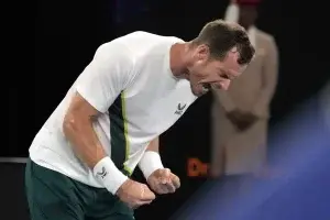 Andy Murray vence a Berrettini en 5 sets en el Abierto de Australia