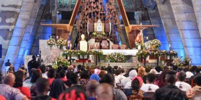 Obispado de Higüey y Banco Popular anuncian tercera vigilia en honor a la Virgen de La Altagracia