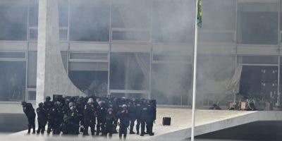 Lula afirma que vándalos “fascistas” serán encontrados y castigados