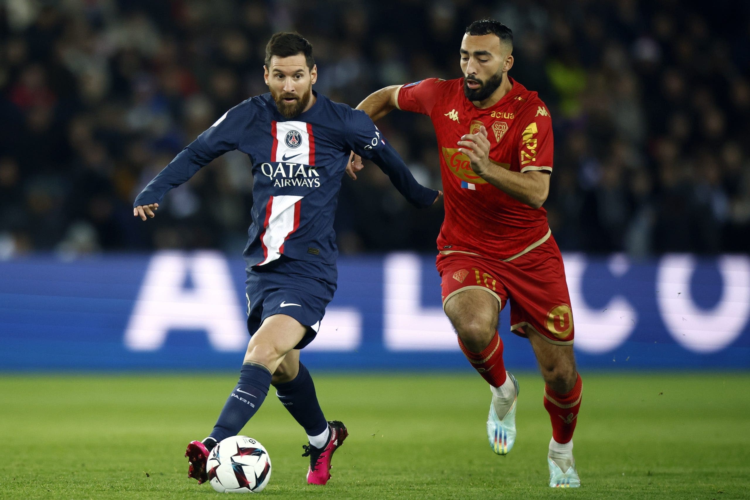 Messi anota en su regreso con el PSG, supera 2-0 al Angers