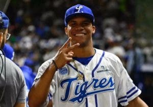 Padres de San Diego niegan permiso a Soto para jugar con Licey