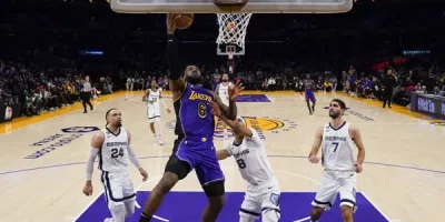 Los Lakers y LeBron rompen la racha ganadora de los Grizzlies
